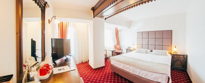 Hotel BEST WESTERN UNION CLUB DE MUNTE 4* - Gura Humorului, Romania. - Photo 1