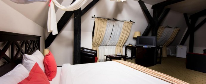 Hotel GRADINA MORII 3* - Maramures (Sighetul Marmatiei), Romania. - Photo 12