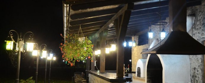 Hotel GRADINA MORII 3* - Maramures (Sighetul Marmatiei), Romania. - Photo 19