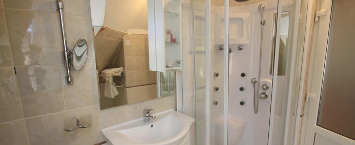 Hotel RINA CERBUL 2* - Sinaia, Romania. - Photo 5