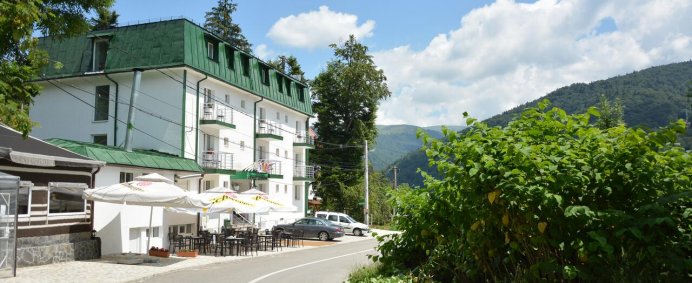 Hotel GREEN PALACE 3* - Sinaia, Romania. - Photo 1