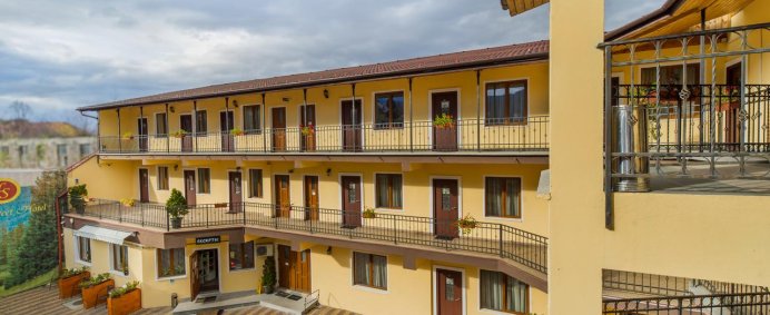 Hotel LONG STREET 3* - Brasov, Romania. - Photo 7