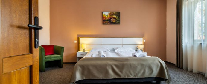 Hotel LONG STREET 3* - Brasov, Romania. - Photo 9