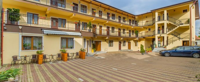 Hotel LONG STREET 3* - Brasov, Romania. - Photo 12