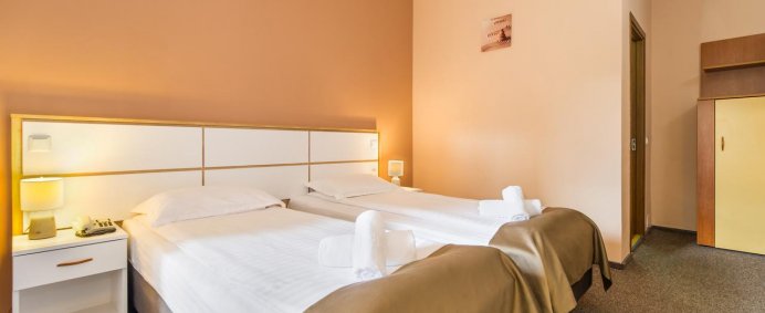 Hotel LONG STREET 3* - Brasov, Romania. - Photo 15