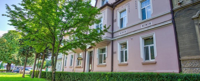 Hotel RESIDENCE AMBIENT 3* - Brasov, Romania. - Photo 1