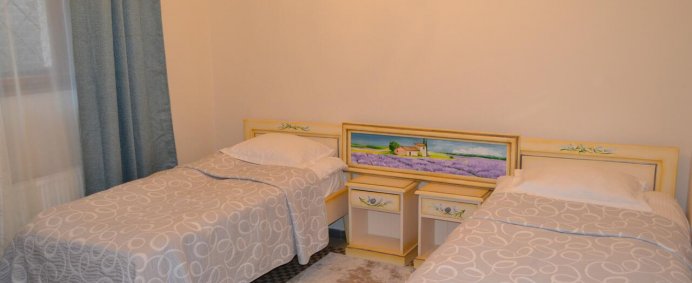 Pensiunea CASA CRANTA 3* - Brasov, Romania.  - Photo 4