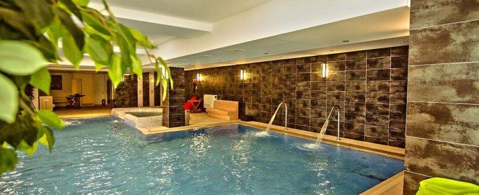 Hotel ESCALADE 4* - Poiana Brasov, Romania. - Photo 1