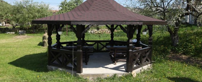 Pensiunea LA BUCOVINEANCA 4* - Bucovina (Vama Suceava), Romania. - Photo 19