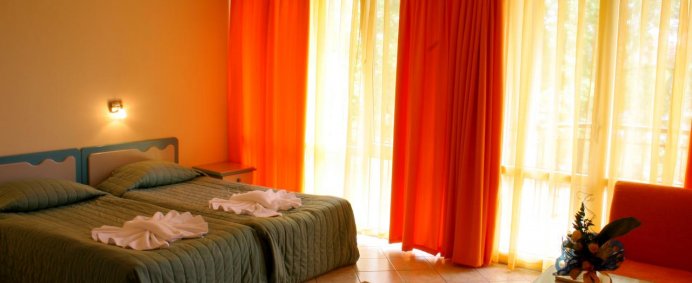 Hotel ISKAR 3* - Sunny Beach, Bulgaria. - Photo 3