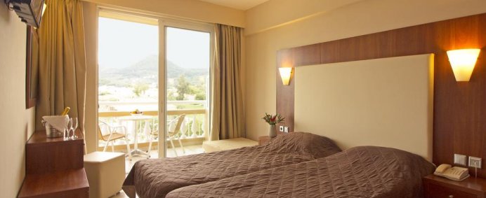 Hotel MESSONGHI BEACH 4* - Insula CORFU, Grecia. - Photo 10