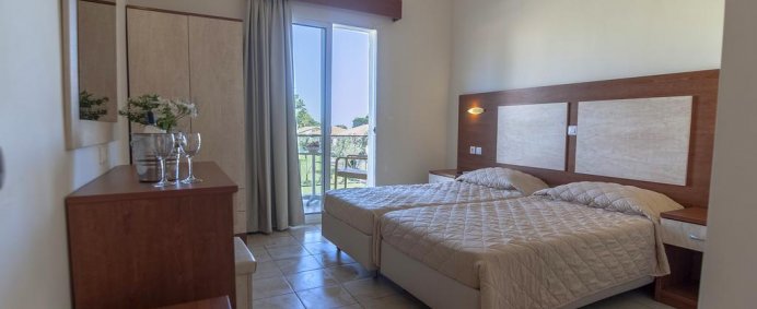 Hotel MESSONGHI BEACH 4* - Insula CORFU, Grecia. - Photo 11
