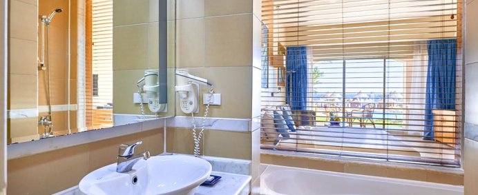 Hotel PARROTEL BEACH RESORT 5* - Sharm El Sheik, Egipt. - Photo 8