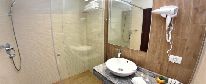 Hotel STAVROS 4* - Mamaia, Romania. - Photo 6