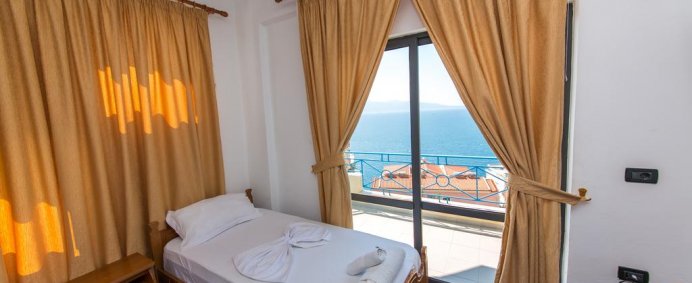 Hotel BLUE HEAVEN 3* - Saranda, Albania. - Photo 2
