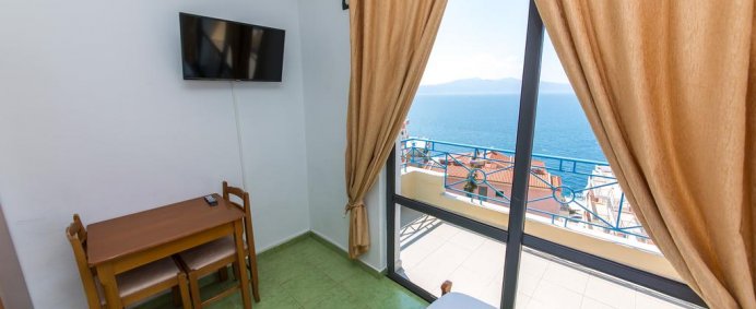 Hotel BLUE HEAVEN 3* - Saranda, Albania. - Photo 11