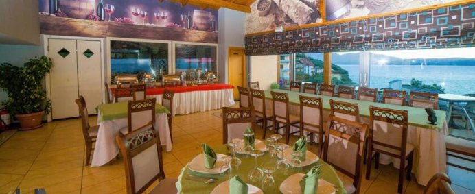 Hotel ALIKO 4* - Vlore, Albania - Photo 2