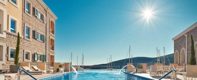 Hotel THE CHEDI LUSTICA BAY 5* DeLuxe - Tivat, Muntenegru. - Photo 1