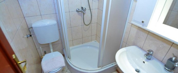 Apartaments BOGDANOVIC 4* - Kotor, Muntenegru. - Photo 4