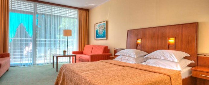 Hotel RIVIJERA 4* - Petrovac, Muntenegru. - Photo 17