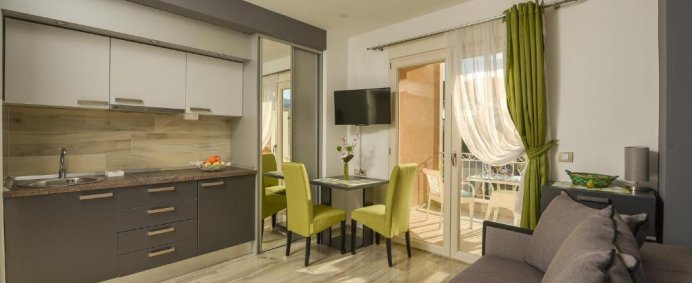 Aparthotel SEA POINT APARTMENTS 4* - Tivat, Muntenegru. - Photo 10