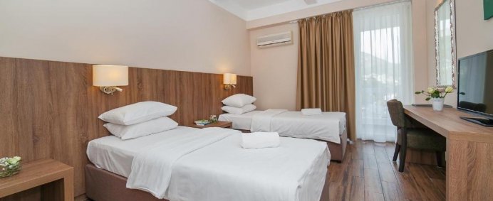 Hotel SATO 4* - Sutomore, Muntenegru. - Photo 13