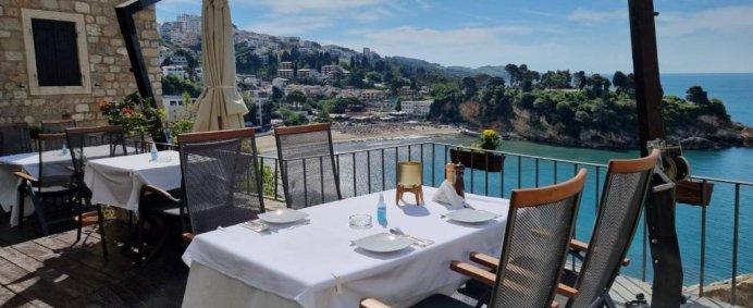Hotel PALATA VENEZIA 4* - Ulcinj, Muntenegru. - Photo 3