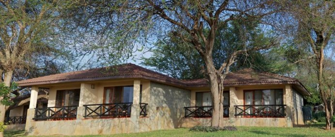 Hotel ASHNIL ARUBA LODGE 4* - Tsavo East, Kenya. - Photo 2