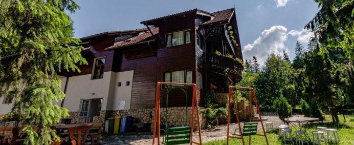 Vila ZORILE 3* - Poiana Brasov, Romania. - Photo 2