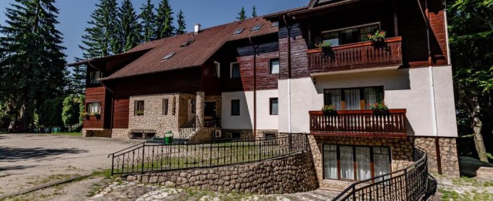 Vila ZORILE 3* - Poiana Brasov, Romania. - Photo 3