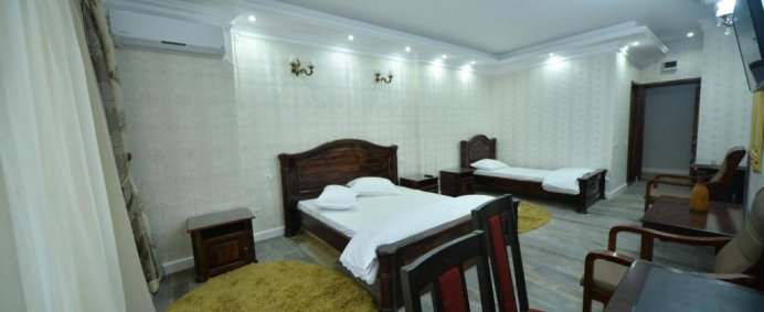 Pensiunea EDY'S ROYAL 3* - Predeal, Romania. - Photo 3