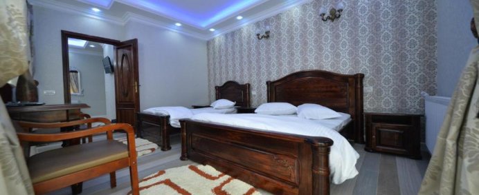 Pensiunea EDY'S ROYAL 3* - Predeal, Romania. - Photo 5