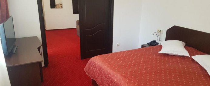 Hotel CRISTAL STADION 3* - Sinaia, Romania. - Photo 5