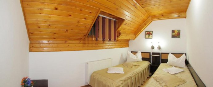 Vila SELECT 3* - Predeal, Romania. - Photo 15