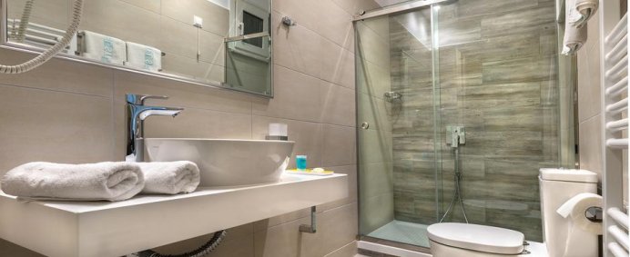Hotel STRASS 3* - Pieria (Riviera Olimpului), Grecia. - Photo 4