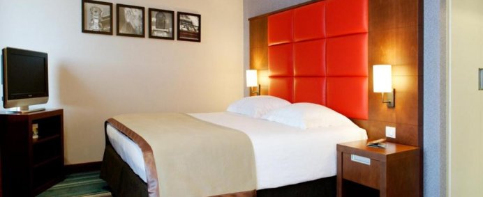 Hotel NEWHOTEL CHARLEMAGNE 4* - Bruxelles, Belgia. - Photo 1