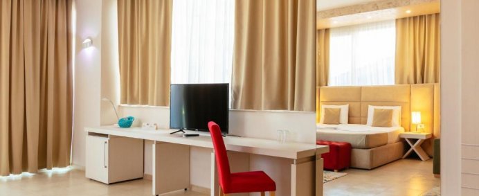 Hotel HORIZONT 4* - Durres, Albania. - Photo 4