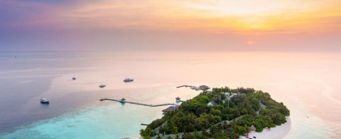 Complex ERIYADU ISLAND RESORT 4* - North Male Atoll, Maldive. - Photo 1