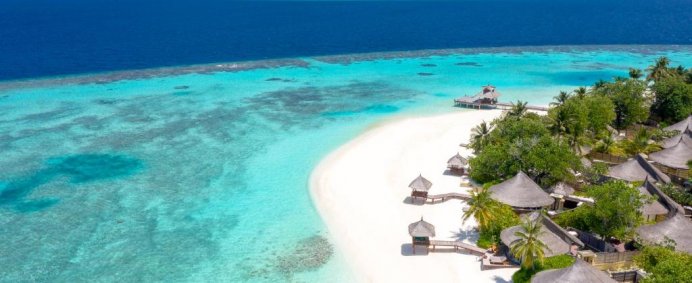 Complex BANYAN TREE VABBINFARU 5* - North Male Atoll, Maldive. - Photo 1