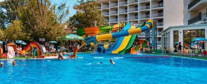 Hotel PRESTIGE HOTEL & AQUAPARK 4* - Nisipurile de Aur, Bulgaria. - Photo 2