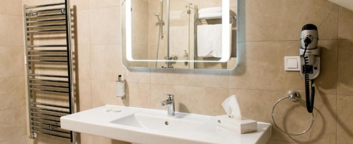Hotel GRADINA MORII 3* - Sighetu Marmatiei, Romania. - Photo 3
