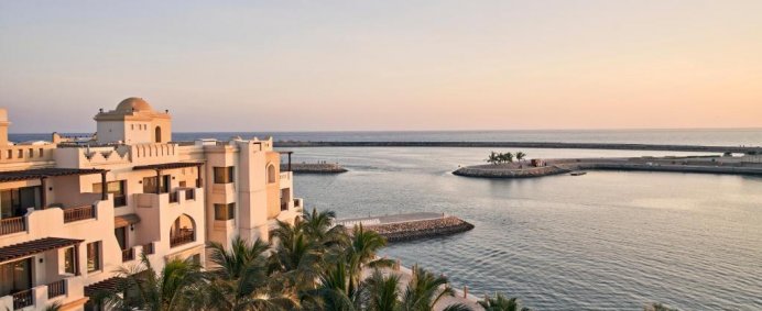Hotel FANAR HOTEL & RESIDENCE 5* - Salalah, Oman. - Photo 1