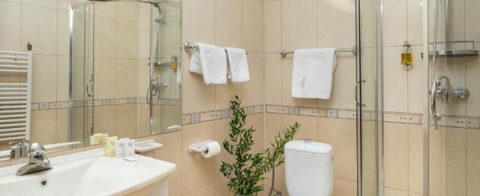 Hotel ROZMARIN 4* - Predeal, Romania. - Photo 1