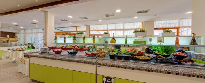 Hotel SUNRISE 4* - Nisipurile de Aur, Bulgaria. - Photo 2