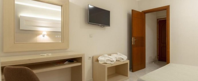 Hotel KARRAS 4* - Zakynthos, Grecia. - Photo 5