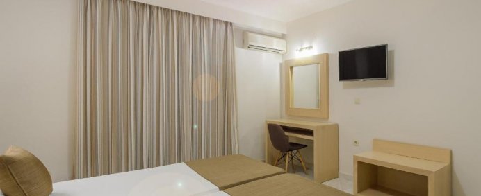 Hotel KARRAS 4* - Zakynthos, Grecia. - Photo 9