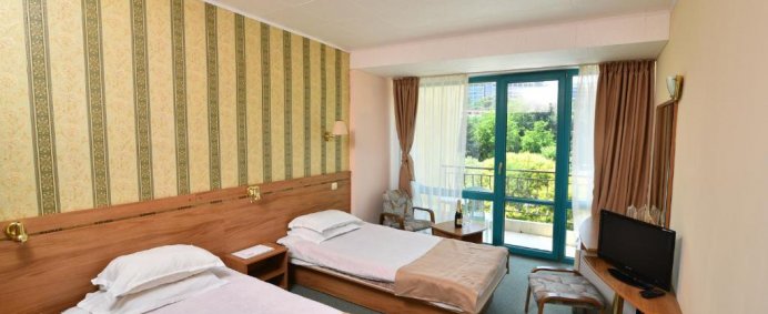 Hotel AMBASSADOR 3* - Nisipurile de Aur, Bulgaria. - Photo 5