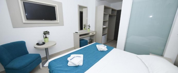 Hotel DELFIN 3* - Mamaia, Romania - Photo 13