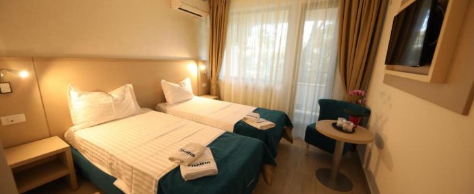 Hotel DELFIN 3* - Mamaia, Romania - Photo 15