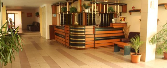 Hotel METROPOL 2* - Mamaia, Romania - Photo 1
